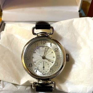 Jessica Simpson/silver and black/women